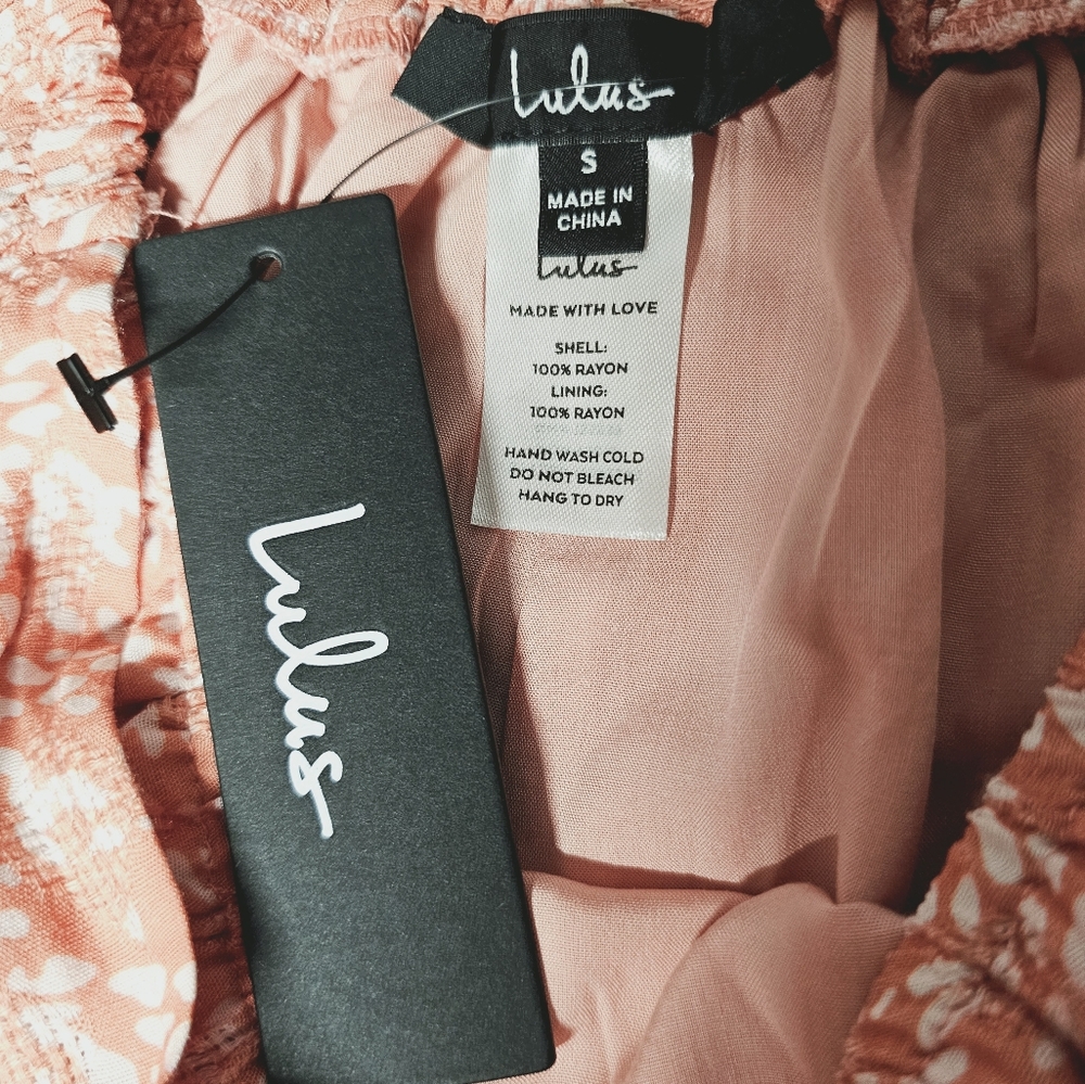 3/$25 NEW LuLu's Most Perfect Day Coral & Ivory Flowy Shorts With Tie size Small - Picture 8 of 11